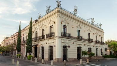 Casa Pedro Loza